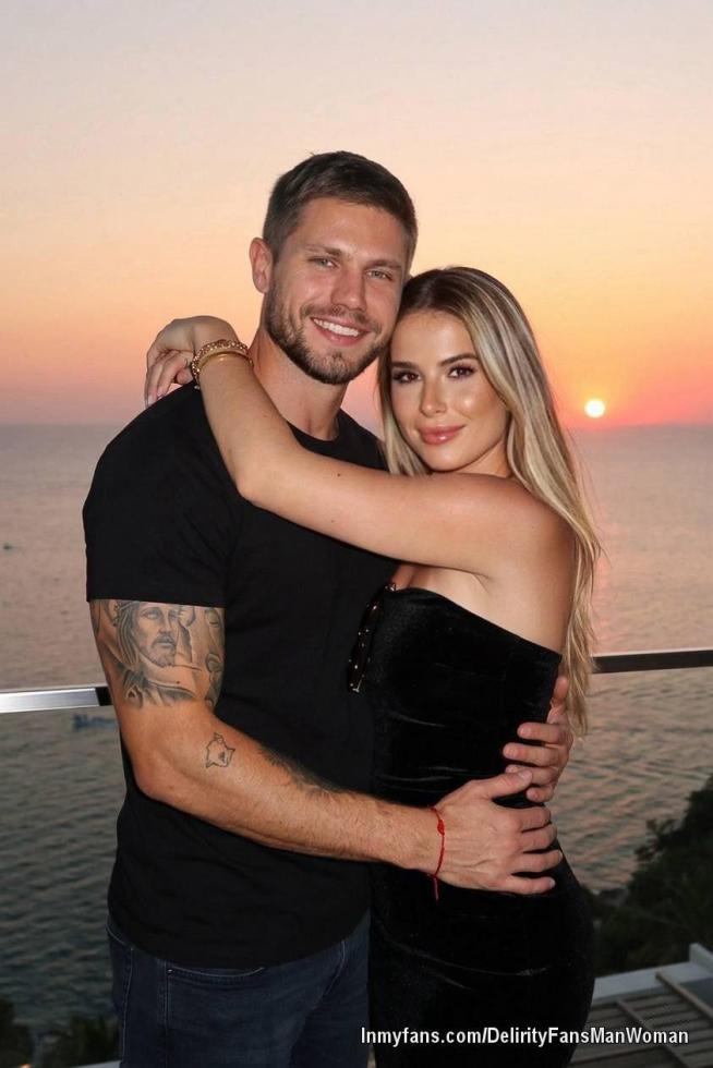 Dizem que isto é um romance. Mas como isto surgiu no dia 1 de abril; talvez seja IA. Mas é uma bela cena 🤩 #BBB26 #TopFans #delirity #Jonas #afer #romance #celebridades #famosos